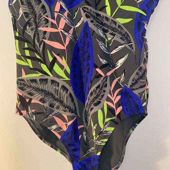 ATHLETA Women’s Midnight Palm Scoop One Piece Swimsuit / Size: Small - Picture 10 of 12